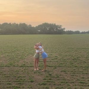 Meet your Posher, Ava